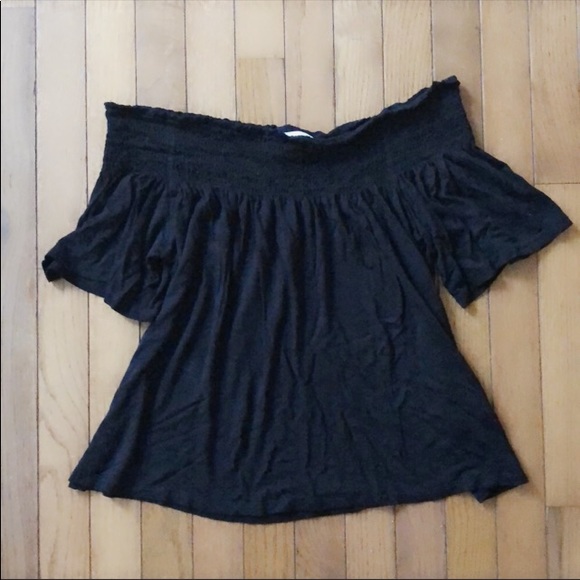 H&M Tops - H&M Off-the-Shoulder Top